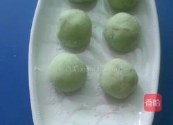 菠菜汁豆沙汤圆的做法图解3