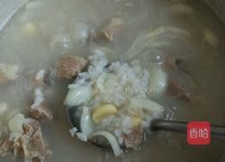 鲜莲子百合熬扇骨粥的做法图解8