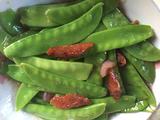 荷兰豆炒腊肠