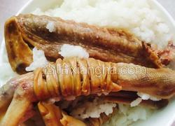 鸭脚包蒸米饭