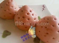 草莓豆沙包