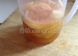 柠檬蜂蜜水