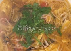 金针茹番茄蛋汤