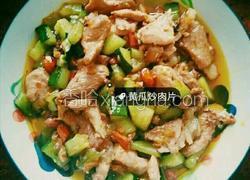 黄瓜炒肉片
