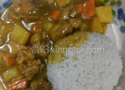 咖喱土豆鸡肉饭