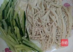 麻椒拌金针菇三丝的做法图解3