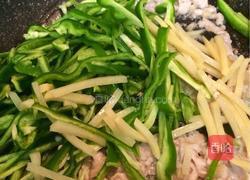 青椒炒肉丝的做法图解6