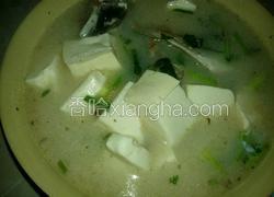 草鱼头豆腐汤