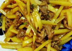 酱香肉片烧土豆条