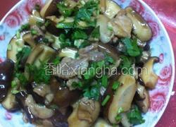 肉片炒香菇