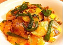 土豆片炒豆瓣肉丁