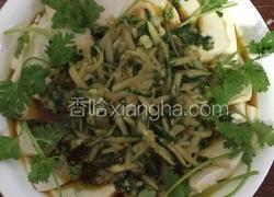 香辣黄瓜丝拌豆腐