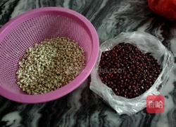 红豆薏米粥的做法图解1