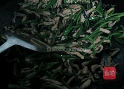 青椒炒肉丝的做法图解8