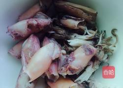 墨鱼仔白干炒香芹的做法图解3