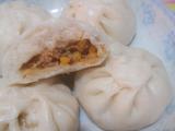 玉米红萝卜肉包子