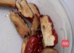 甜玉米煮甜酒腌鹑蛋的做法图解2