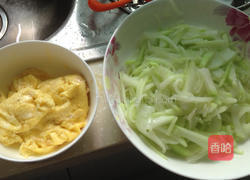 小葫芦瓜炒鸡蛋的做法图解4