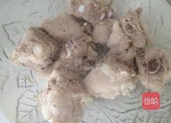 土豆炖排骨的做法图解2