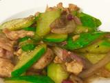 洋葱黄瓜小炒肉