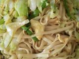 包菜鸡蛋炒面