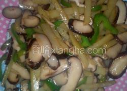 香菇炒土豆条