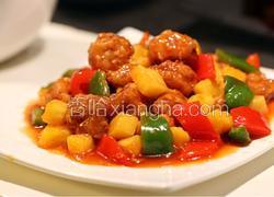 菠萝咕噜肉