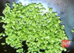空心菜根炒腌鹑蛋的做法图解5