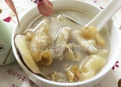 花胶海底椰瑶柱排毒汤