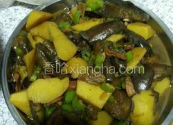 家常土豆炖茄子
