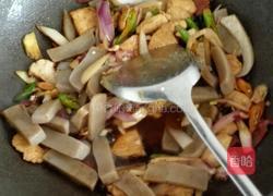 茶树菇魔芋鸡肉煲的做法图解4