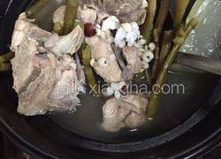 鲜石斛煲冬瓜薏米芡实汤