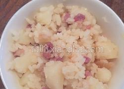 火腿洋芋焖饭