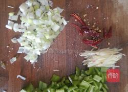 鸡肉白菜臊子面的做法图解3