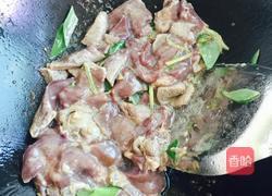 洋葱炒猪肝的做法图解5