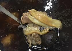 花胶黑蒜炖排骨