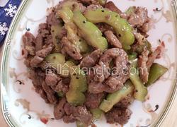 黑椒牛肉烩凉瓜
