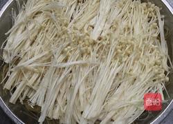 蒜蓉蒸鲜金菇粉丝的做法图解3