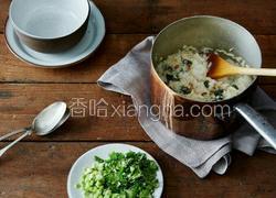 青菜皮蛋瘦肉粥