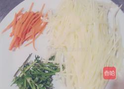 糖醋土豆丝的做法图解2