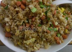 火腿鸡蛋炒饭