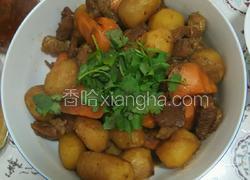 小土豆烧牛肉