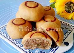 自来红香油月饼