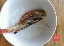鸡蛋西红柿海鲜面的做法图解3
