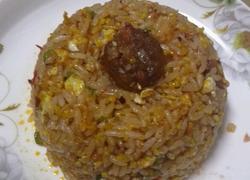 牛肉丸子美味蛋炒饭