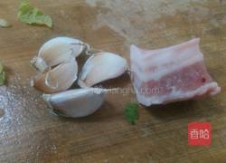 拍蒜猪油渣炒芥菜胆的做法图解3