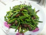 蒜台炒肉
