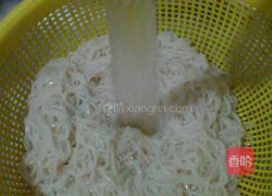 葱油面的做法图解2
