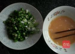 简单熟悉不过，的 辣椒炒鸡蛋。的做法图解1