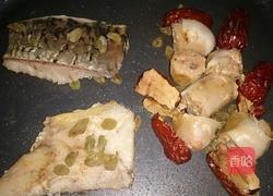 穆氏煎鱼肉泥膘肠（搭剔骨胡椒鱼排）的做法图解10